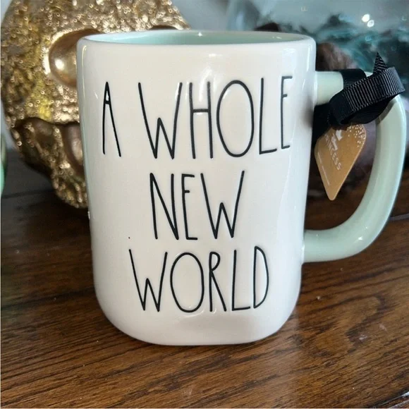 NEW Rae Dunn Disney Aladdin Coffee Cup NWT - Picture 1 of 3